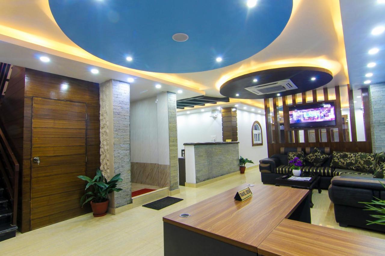 Hotel Lakeside Pvt. Ltd. Похара Екстериор снимка